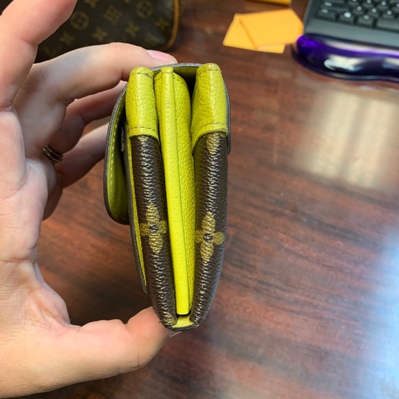 Louis Vuitton Elysee Wallet Mono - Picture 7 of 9